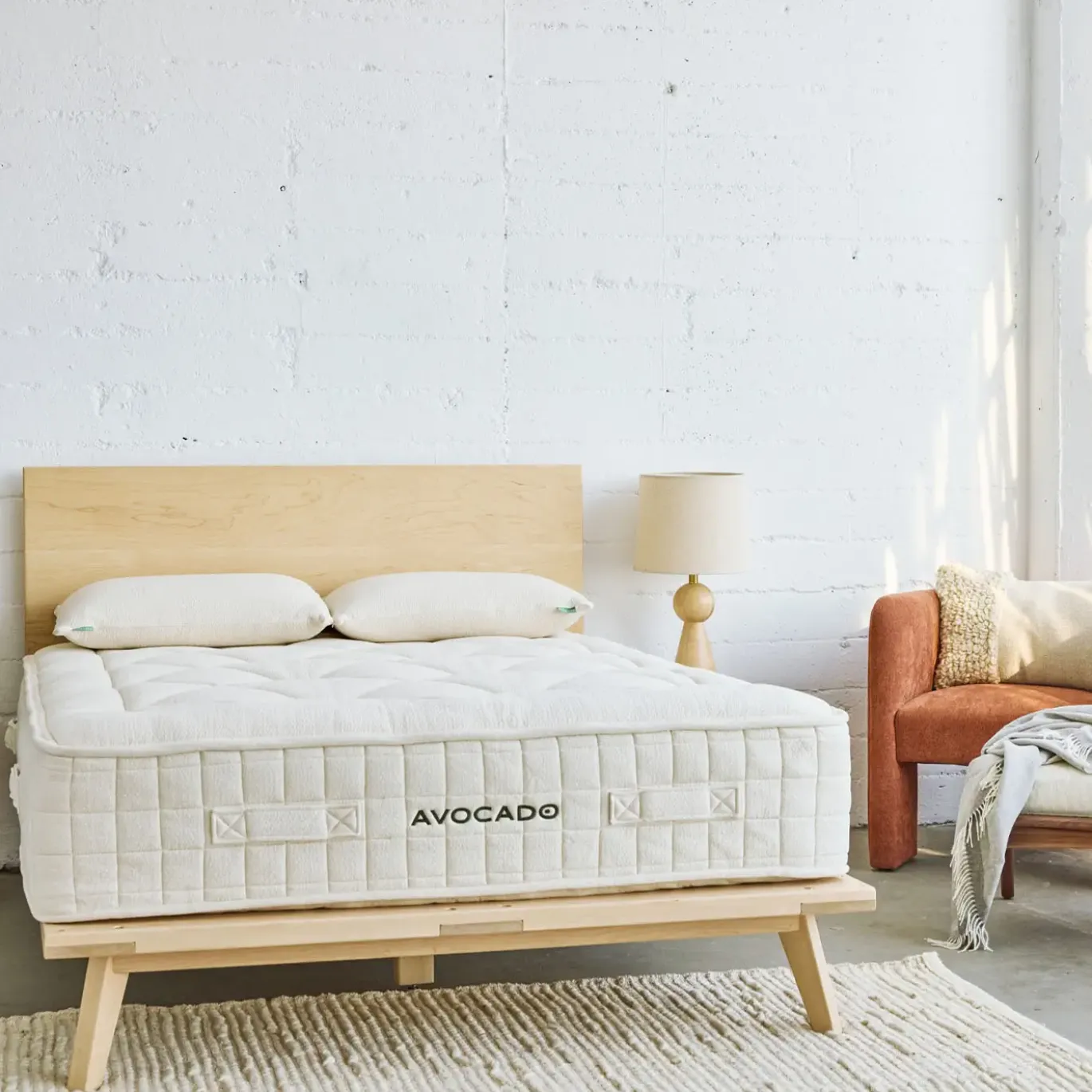 Avocado Luxury Organic Firm Eastern King Mattress