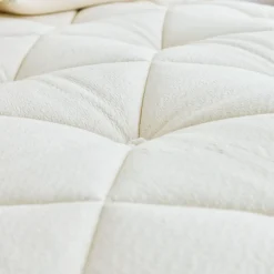 Avocado Luxury Organic Medium Eastern King Mattress
