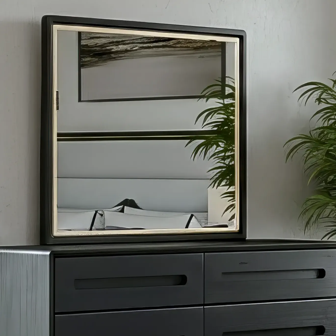 Beckett Mirror