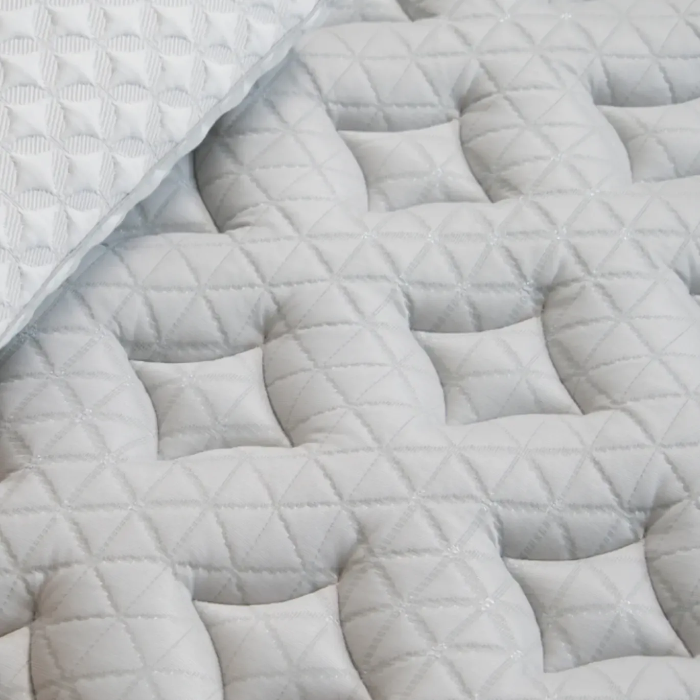 Helix Midnight Luxe Twin Matttress