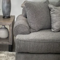 Pearson 2pc Sectional