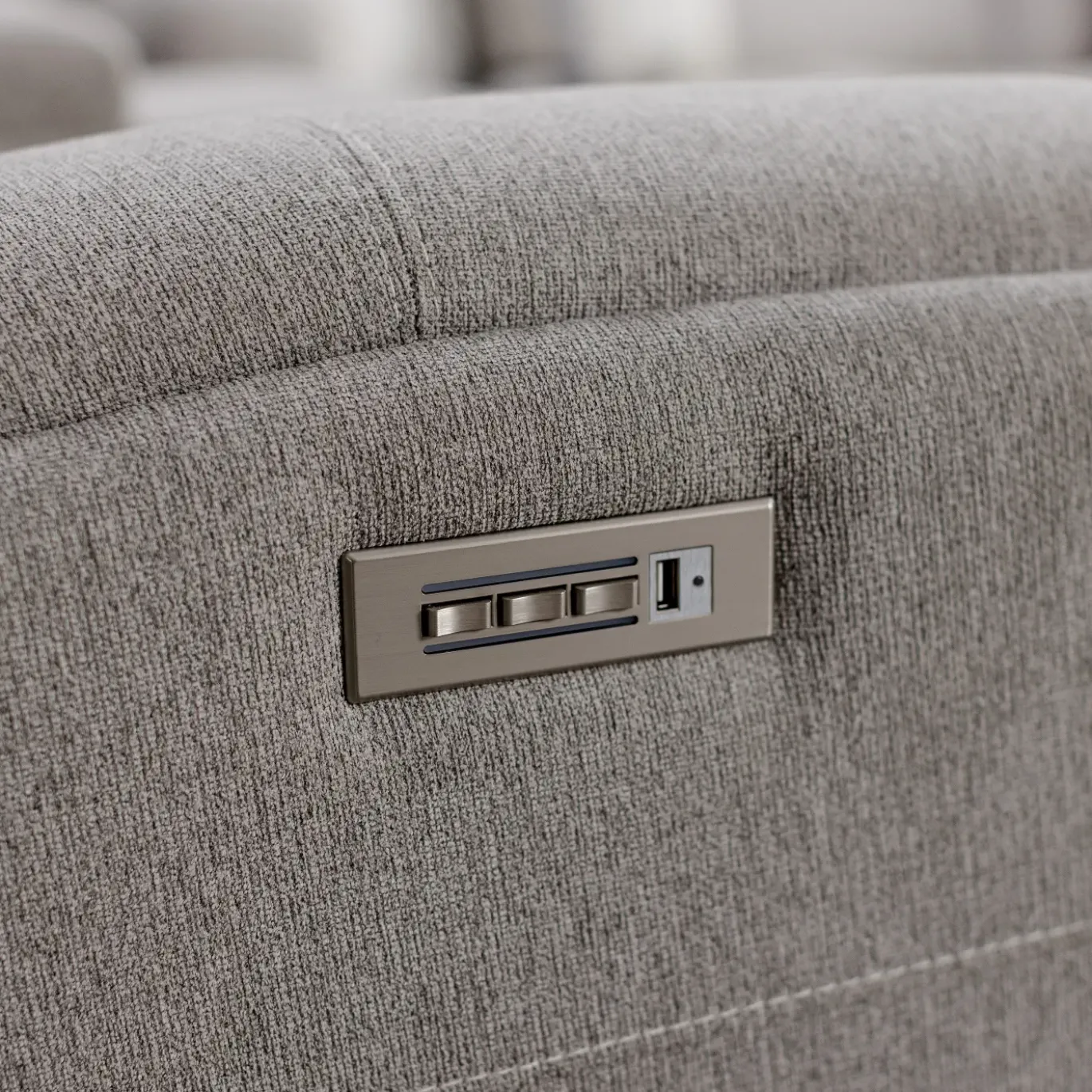 Riverdale Zero G Power Reclining Console Loveseat