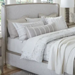 Solara Eastern King Shelter Bed