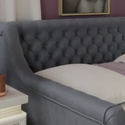 Vera Daybed