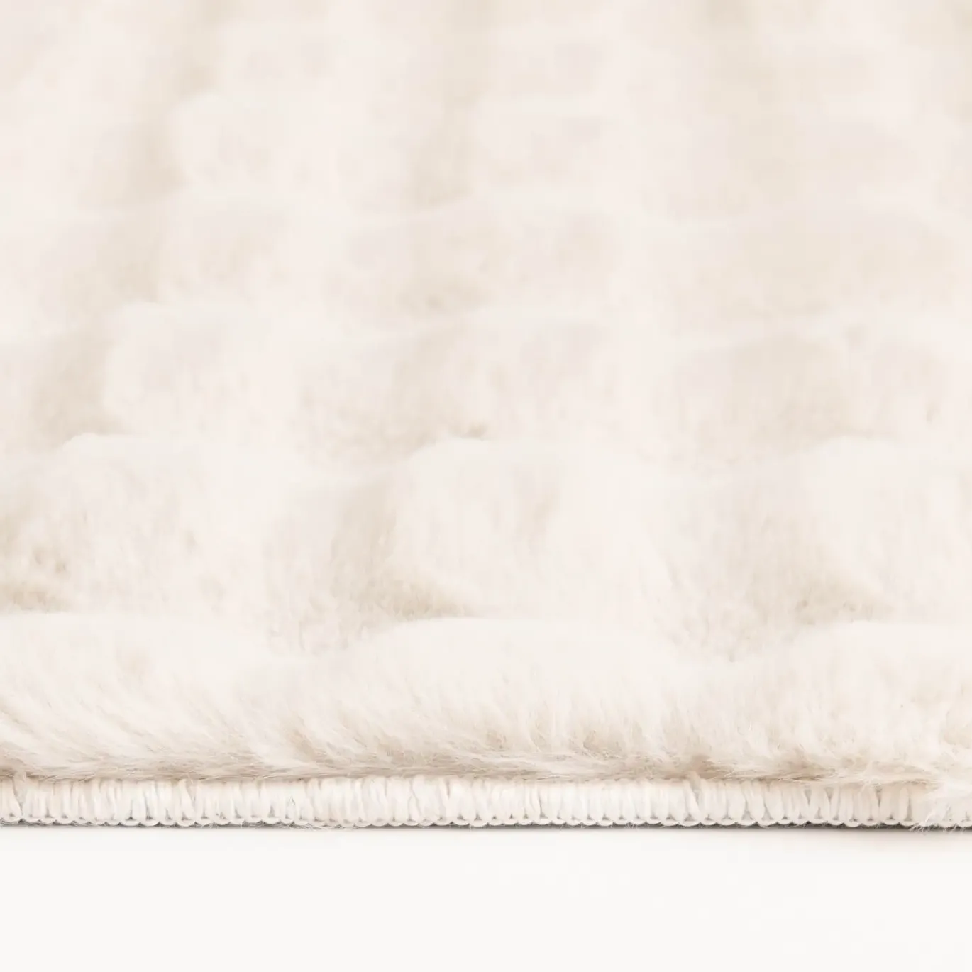 5'x7' Babel Ivory Area Rug with Memory Foam