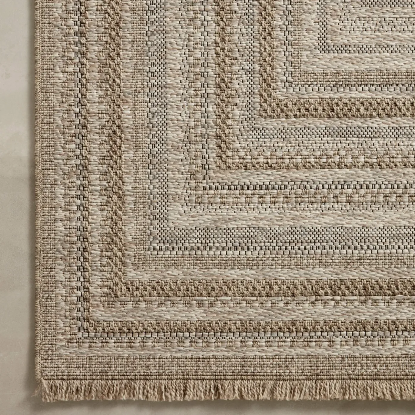 5'x8' Dawson Outdoor Rug
